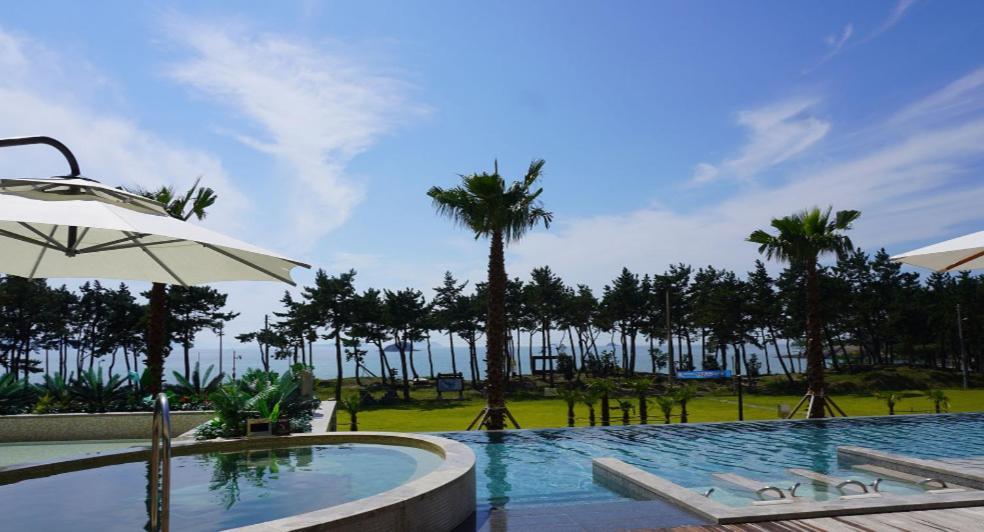 C-One Resort Jaeundo Sinan Exterior foto